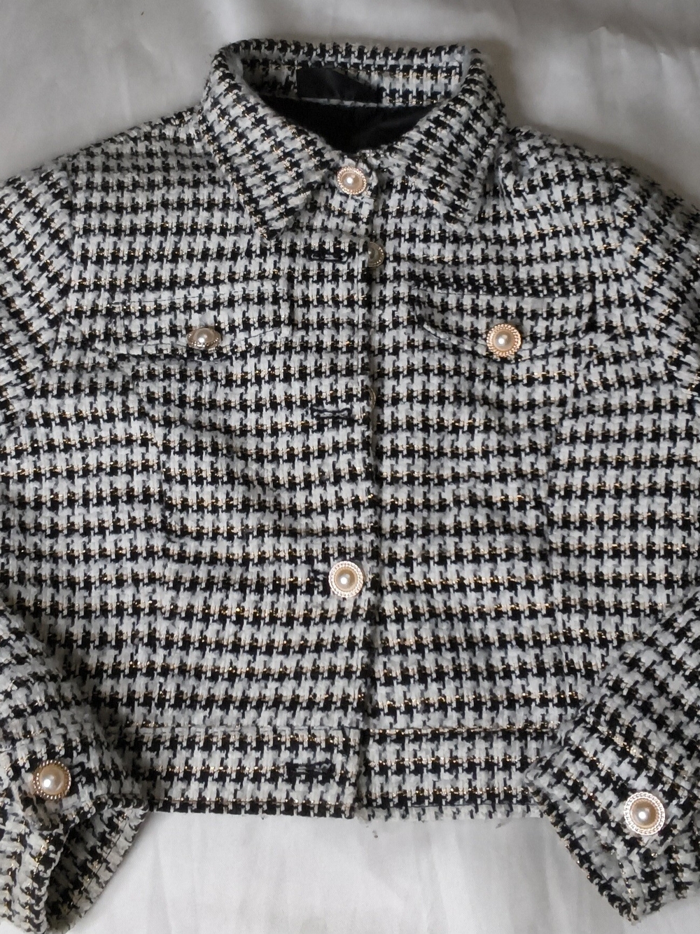 Michele Black & White Houndstooth Cropped Tweed Jacket with Pearl Buttons